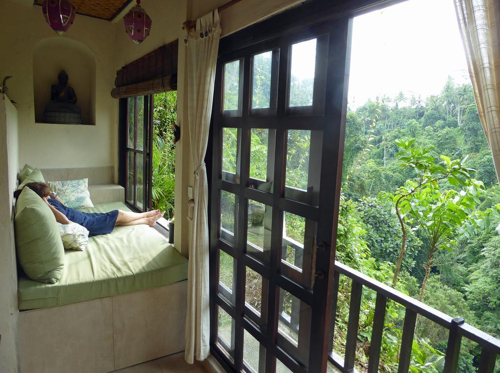 Suite dengan Pemandangan Sungai